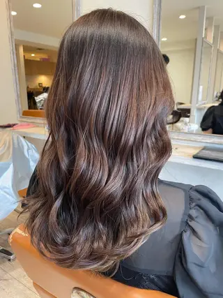 セミロング カラー 小顔/似合わせカット 杉山莉菜のヘアスタイル