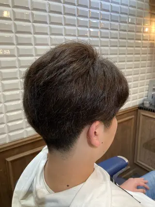 カラー メンズ ルピナス中田店長 山口大地のヘアスタイル