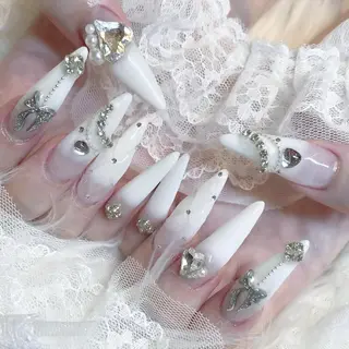 カラー AIN Nailのネイルデザイン