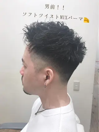 ショート パーマ メンズ アザマ　ヤスカツ _rosso 川口のヘアスタイル