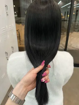 ロング XIA AIMIのヘアスタイル