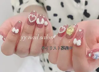 ネイル Rainrain💧 パーツ豊富、やり放題のネイルデザイン