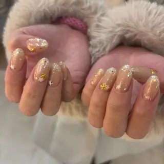 ネイル 栗田 ゆう子のネイルデザイン