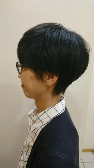 ショート 齋藤 愛美のヘアスタイル