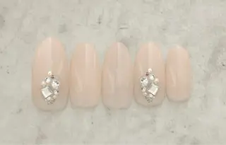 ネイル ゆら 練習生💅🏻のネイルデザイン