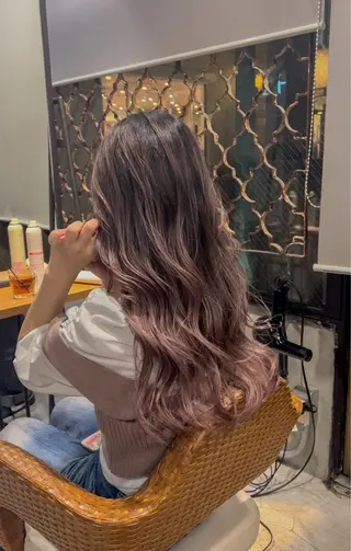 セミロング カラー 海外デザイン🇺🇸 石渡諒太のヘアスタイル