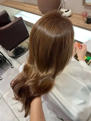 ロング カラー 川越 輝梨奈のヘアスタイル