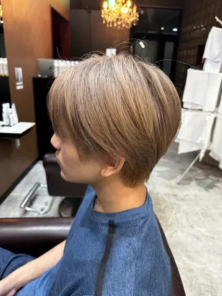 ミディアム カラー メンズ 岩永 大夢のヘアスタイル