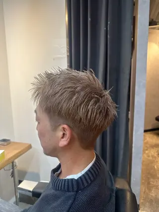 カラー 律喜/パーマ /メンズ/フェードのヘアスタイル