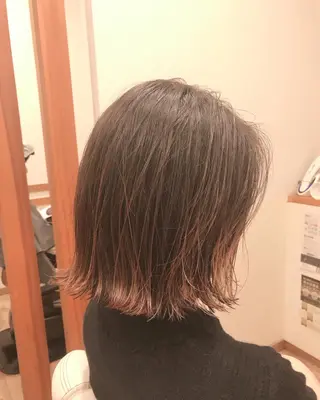 セミロング カラー アザマ　ヤスカツ _rosso 川口のヘアスタイル
