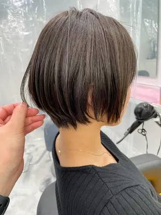 ショート カラー 大人かわいい💍🤍 ボブ/ショートボブのヘアスタイル