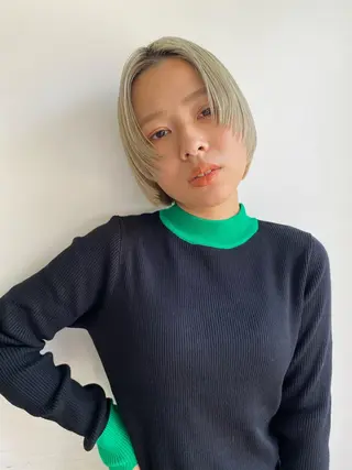 ショート カラー Hayashi Shioriのヘアスタイル