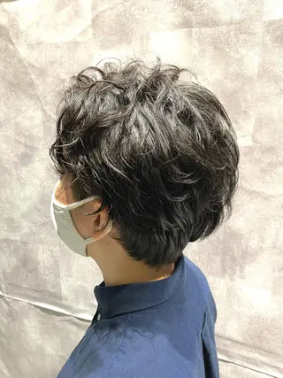 ミディアム パーマ 【𝐀𝐬𝐡大森】 石崎竜祐のヘアスタイル