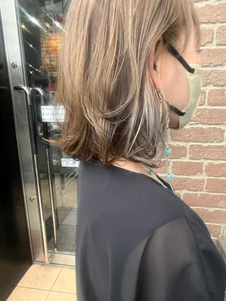 ミディアム カラー パーマ ヘアアレンジ メンズ キッズ ネイル マツエク・マツパ アイブロウ 久木原 ゆりのヘアスタイル