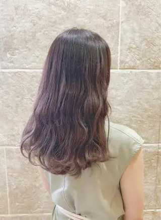 セミロング カラー 《Zina札幌大通》 Hinano🐻のヘアスタイル