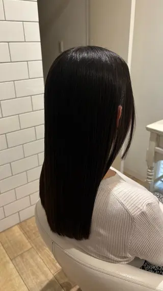 ロング カラー 似合わせ 顔周りYUUGAのヘアスタイル