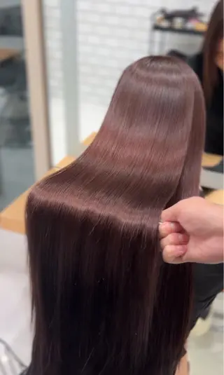 セミロング 縮毛矯正特化 髪質改善辻良輝のヘアスタイル