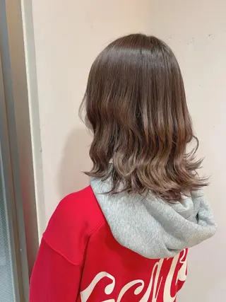 ミディアム カラー 白髪ぼかしハイライト 柳川拓哉のヘアスタイル