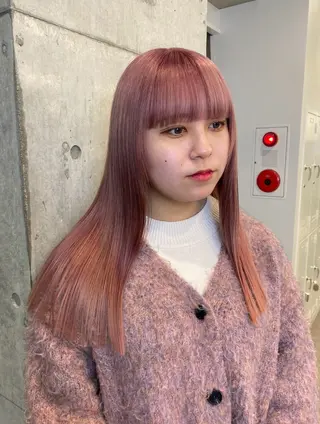 ロング ヘーゼルベージュ 🩰🤎miharuのヘアスタイル