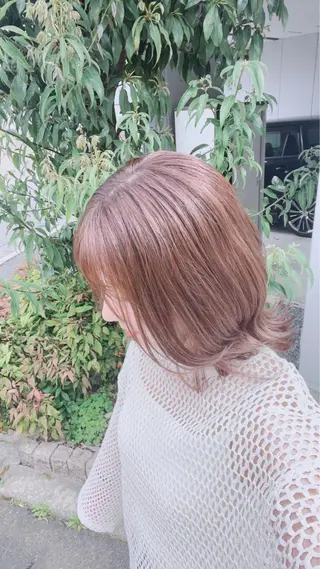 セミロング カラー 髪質改善×潤艶カラー ⭐️岡田崇彰のヘアスタイル