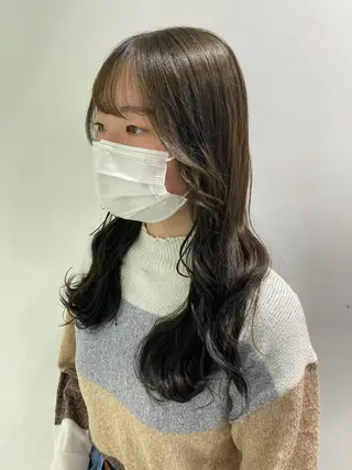 ミディアム カラー パーマ ヘアアレンジ ネイル マツエク・マツパ 韓国風ベージュ🤎 赤みなし🌿横浜🤎のヘアスタイル
