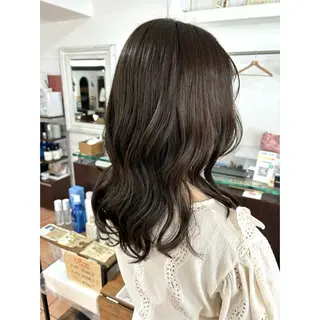 セミロング カラー ヘアアレンジ 🦋エクステ/透明感 カラー🦋宮川莉央のヘアスタイル