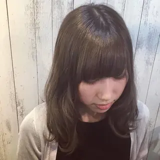 セミロング カラー パーマ embrace エンブレイスのヘアスタイル