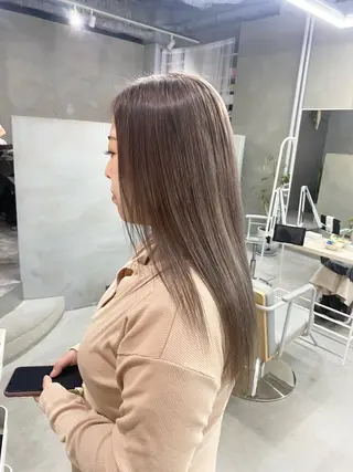 セミロング カラー 前橋 姫奈のヘアスタイル