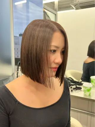 ショート カラー 難波/ハイトーン 🦋AOI🦋のヘアスタイル