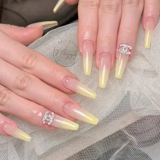 ネイル Maggie Nail🦩のネイルデザイン