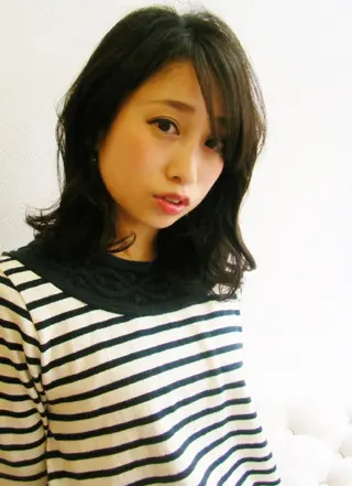 ミディアム カラー パーマ 本間 裕史　のヘアスタイル