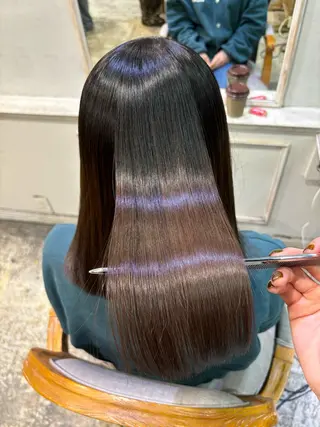 ロング 美髪矯正 透明感 カラー⭐️ユウキのヘアスタイル