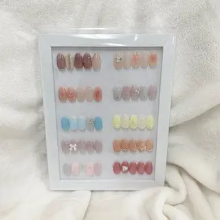 ネイル WHITE NAIL Ichinoseのネイルデザイン