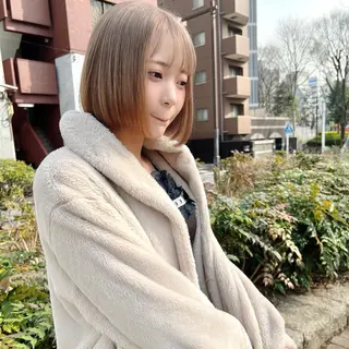 ショート カラー 癖毛救済✂️ボブ /髪質改善ストレートのヘアスタイル