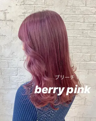 ロング カラー オリーブ/アッシュ やわらか透明感カラーのヘアスタイル