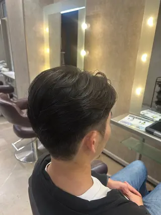 メンズ か れんのヘアスタイル