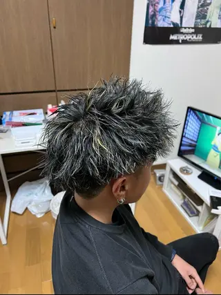 ショート カラー メンズ 山口 琢也のヘアスタイル