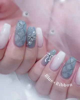 ネイル ️🫧もこ 艶感ネイル🫧のネイルデザイン