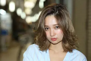 ミディアム カラー パーマ シールエクステ／豊中 吉田孝司のヘアスタイル