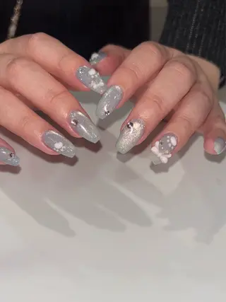 ネイル émure. パラジェル認定サロンのネイルデザイン