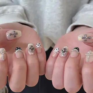 ネイル Chizuru ☾ ໋のネイルデザイン