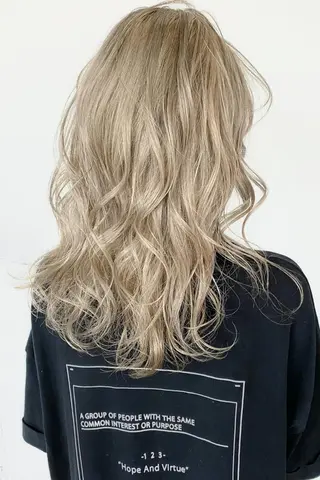 ロング カラー 坂田 洋介のヘアスタイル