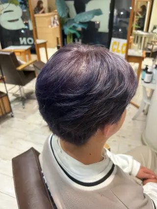 カラー メンズ 井上 慈温のヘアスタイル