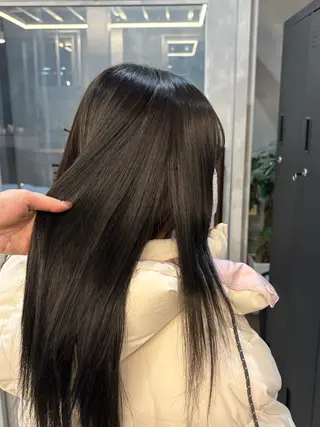 ロング カラー NOA/トレンドヘア ブリーチなし艶カラーのヘアスタイル