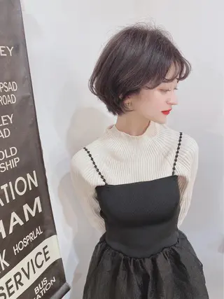 ショート カラー Lolonois梅田 スタッフのヘアスタイル