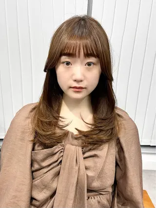 セミロング カラー パーマ ヘアアレンジ メンズ キッズ レイヤーカット 🌿透け感カラーのヘアスタイル
