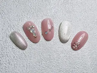 ネイル lucky nail 歌舞伎町のネイルデザイン