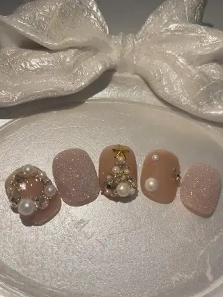 ミディアム ネイル フィルイン・深爪矯正 長さ出し🎀のネイルデザイン