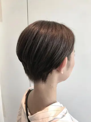 ショート カラー 中塚 義人のヘアスタイル