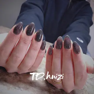 セミロング めぐみのネイルサロン スタッフ練習のネイルデザイン